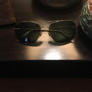 Authentic Gucci Aviator shades